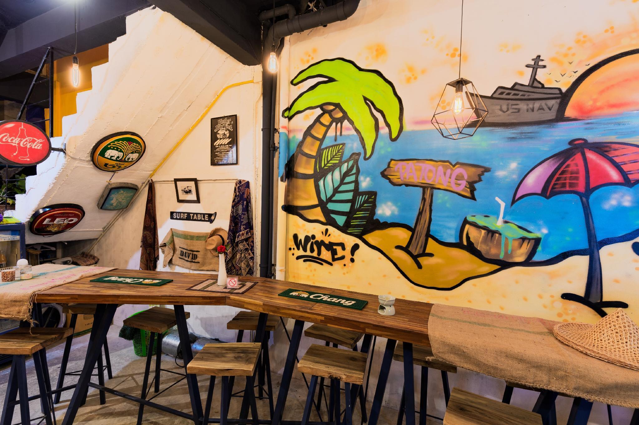 Wire Hostel Patong Екстер'єр фото