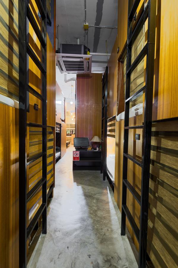 Wire Hostel Patong Екстер'єр фото