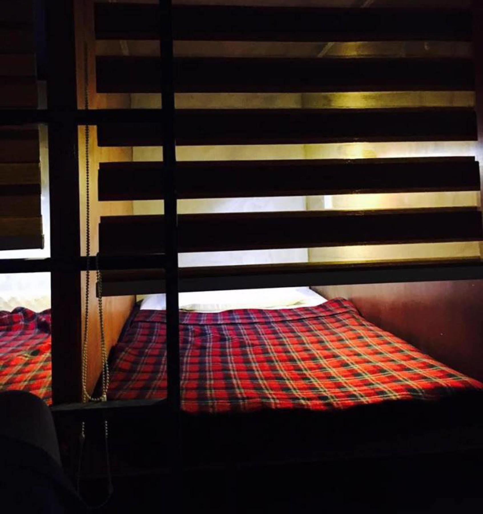 Wire Hostel Patong Екстер'єр фото